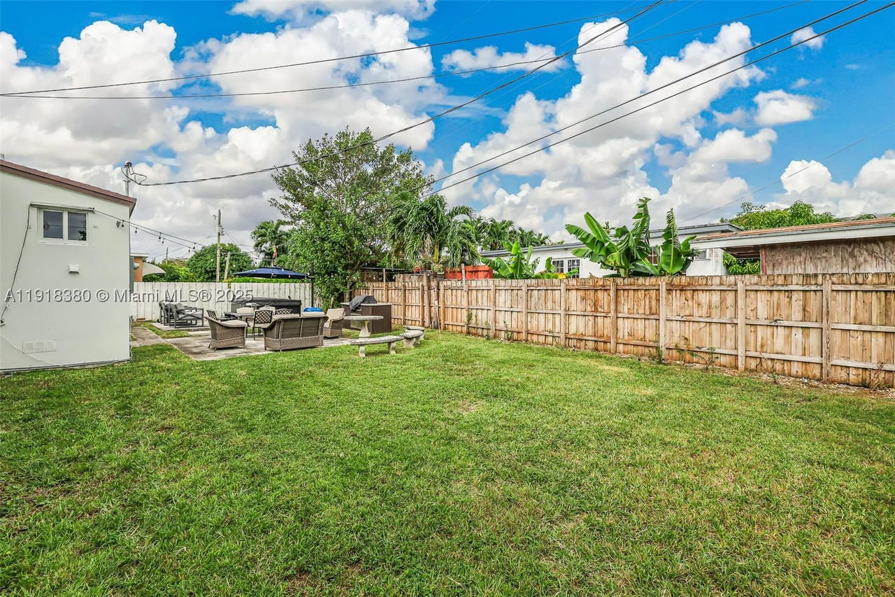 Real estate property located at 7901 22nd St, Miami-dade, Miracle Manor 3rd Addn, Miami, FL