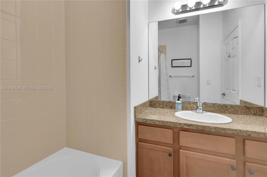 Real estate property located at 1516 147th Ave, Broward, Meadow Pines, Pembroke Pines, FL