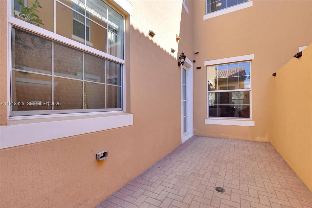 Real estate property located at 1516 147th Ave, Broward, Meadow Pines, Pembroke Pines, FL
