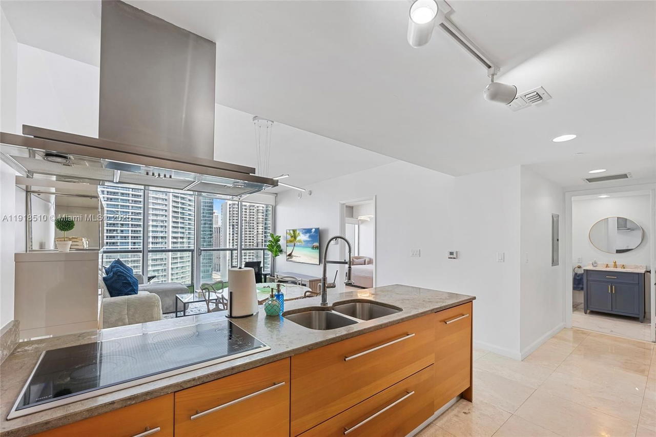 Real estate property located at 485 Brickell Ave #3503, Miami-dade, Icon Brickell Condo No 3, Miami, FL