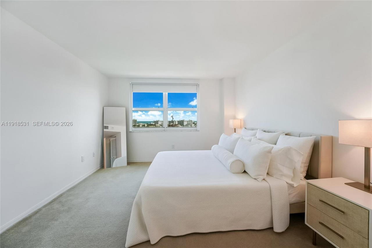 Real estate property located at 90 Alton Rd #1209, Miami-dade, Yacht Club At Portofino, Miami Beach, FL