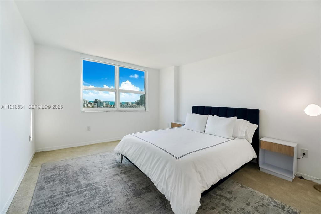 Real estate property located at 90 Alton Rd #1209, Miami-dade, Yacht Club At Portofino, Miami Beach, FL