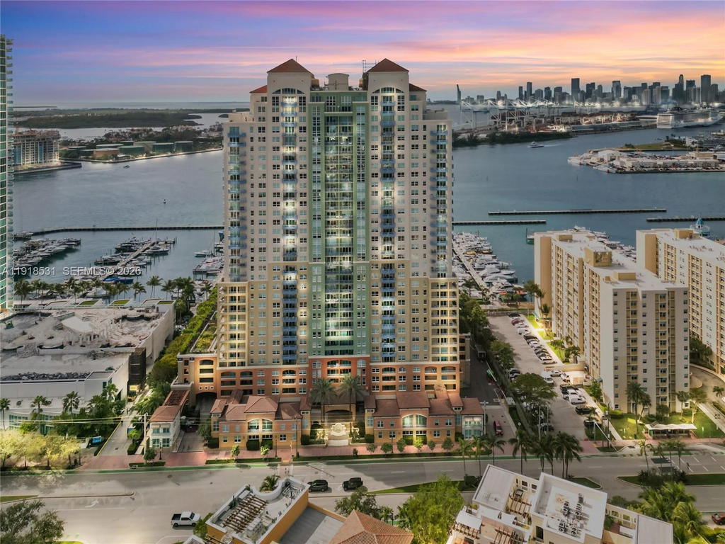 Real estate property located at 90 Alton Rd #1209, Miami-dade, Yacht Club At Portofino, Miami Beach, FL