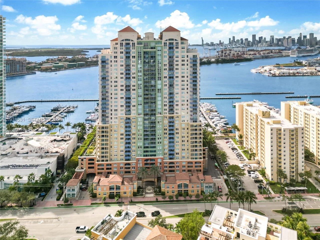 Real estate property located at 90 Alton Rd #1209, Miami-dade, Yacht Club At Portofino, Miami Beach, FL
