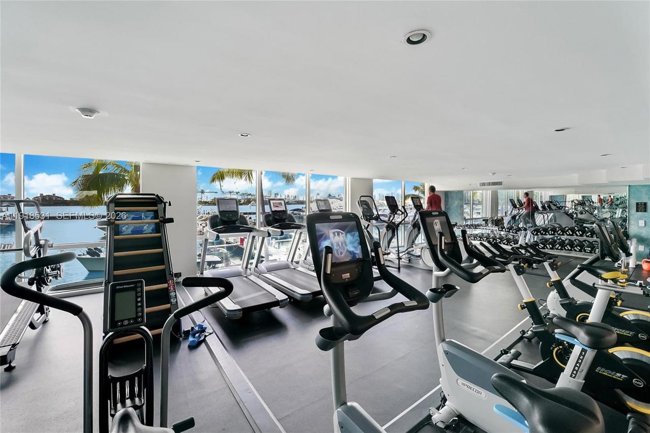 Real estate property located at 90 Alton Rd #1209, Miami-dade, Yacht Club At Portofino, Miami Beach, FL