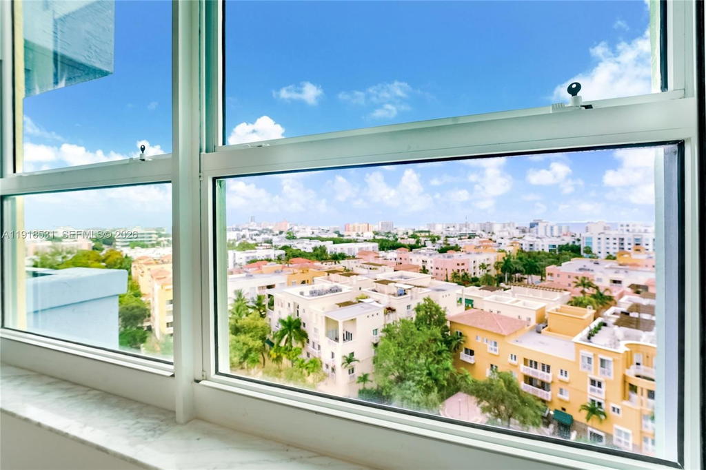 Real estate property located at 90 Alton Rd #1209, Miami-dade, Yacht Club At Portofino, Miami Beach, FL