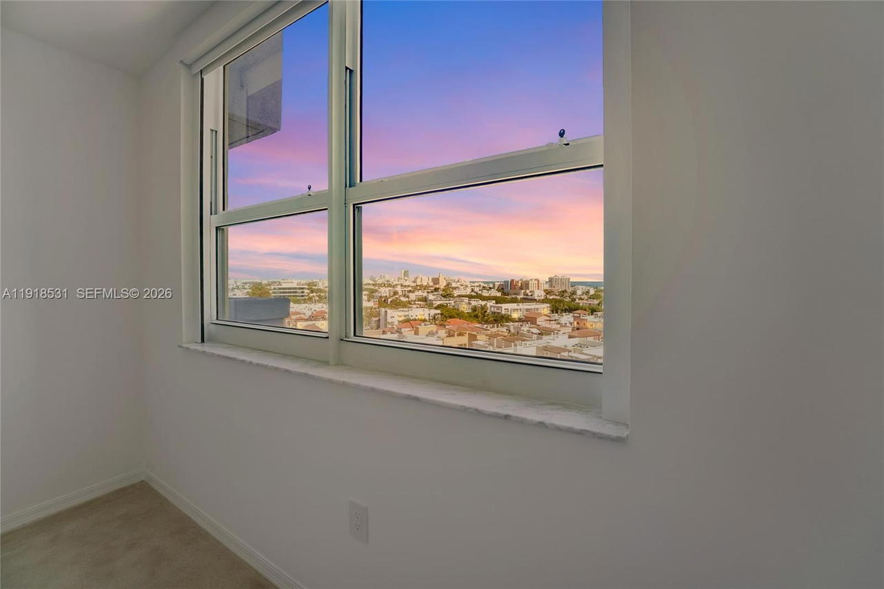 Real estate property located at 90 Alton Rd #1209, Miami-dade, Yacht Club At Portofino, Miami Beach, FL