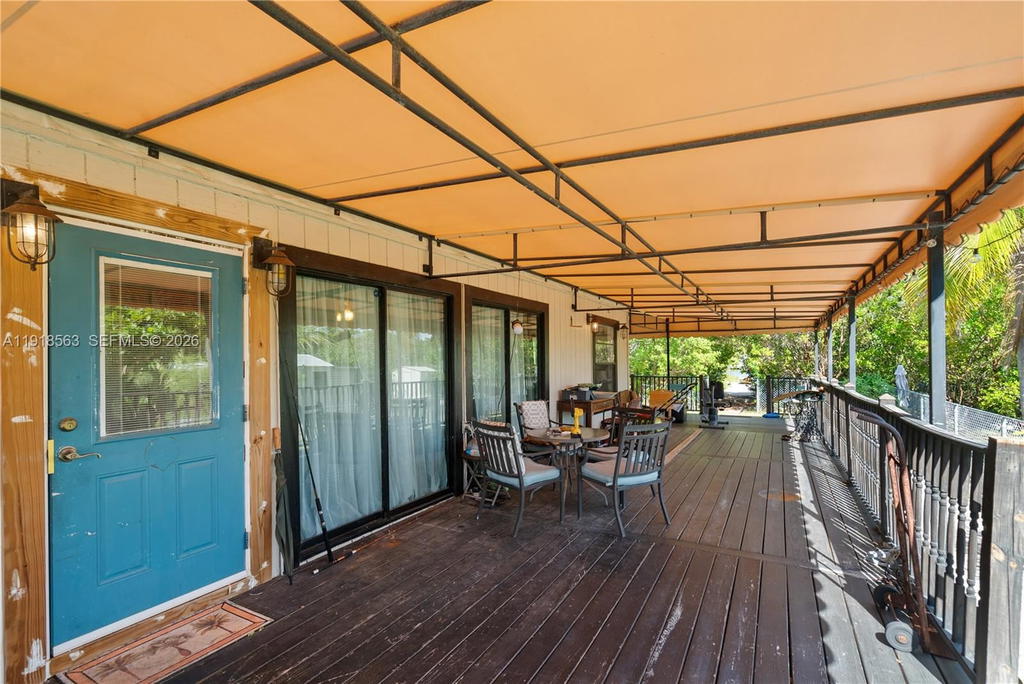 Real estate property located at 561 Gordon Cir, Monroe, Bermuda Shores Amd, Key Largo, FL