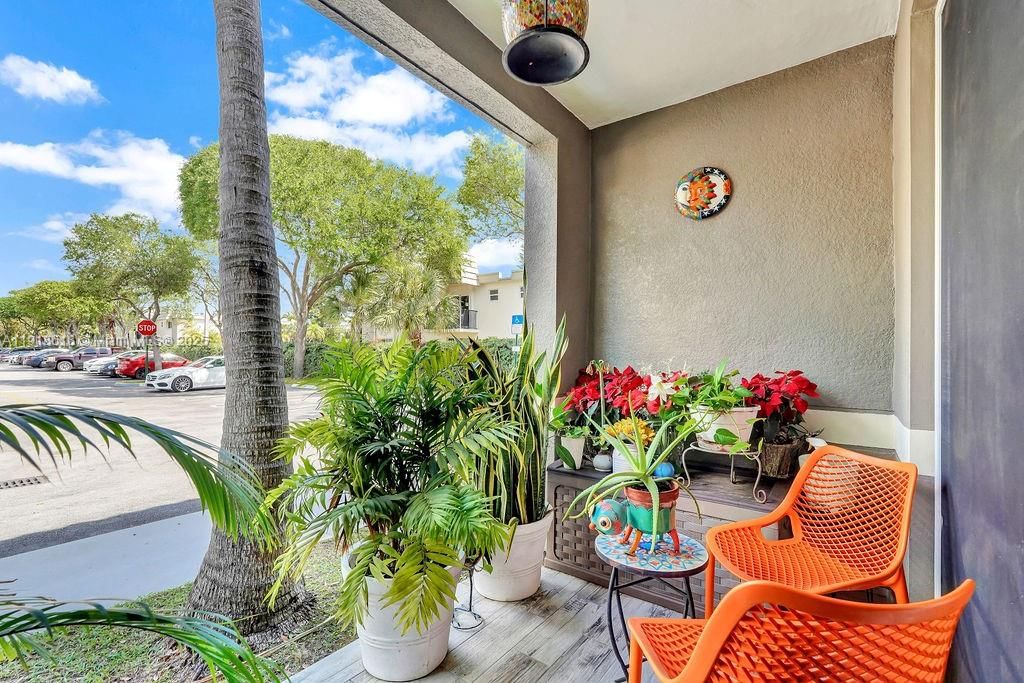 Real estate property located at 6801 44th St #101, Miami-dade, Gables Court Condo, Miami, FL