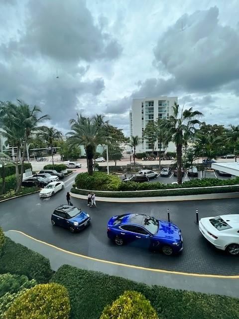 Real estate property located at 1000 West Ave #225, Miami-dade, Mirador 1000 Condo, Miami Beach, FL