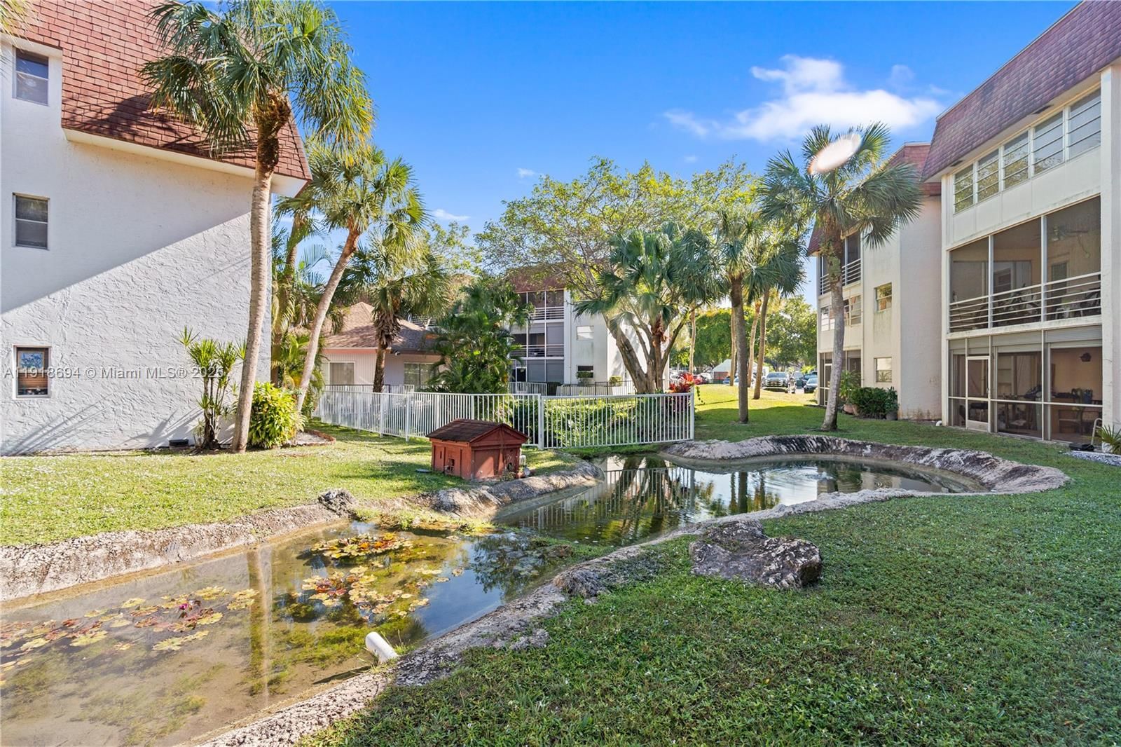 Real estate property located at 8000 Lagos De Campo Blvd A-104, Broward, Canongate Condominium, Tamarac, FL