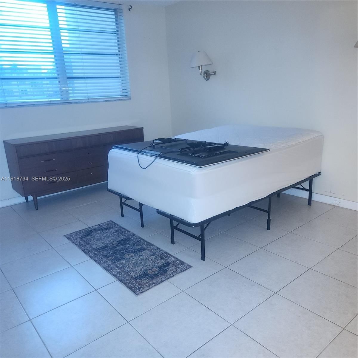 Real estate property located at 5800 64th Ave #108, Broward, Bermuda Club Nine Condo, Tamarac, FL
