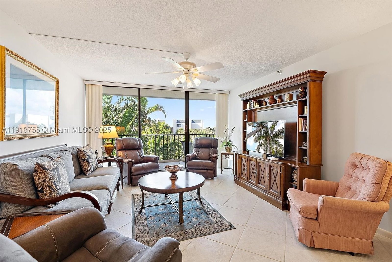 Real estate property located at 1300 Highway A1a #227, Palm Beach, Oceancrest Condo Apts, Jupiter, FL