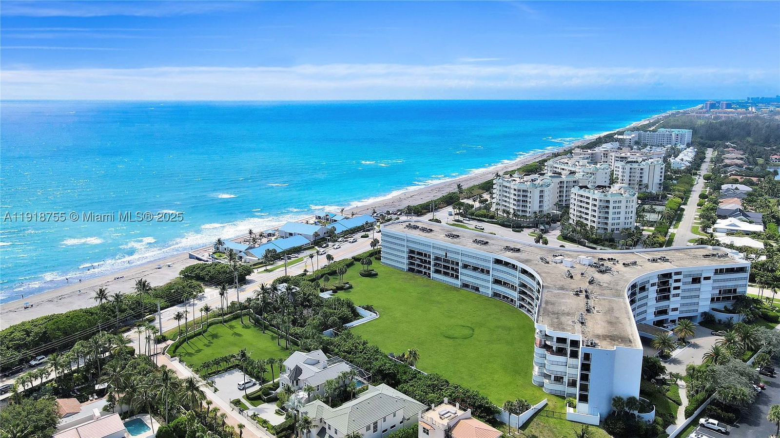 Real estate property located at 1300 Highway A1a #227, Palm Beach, Oceancrest Condo Apts, Jupiter, FL