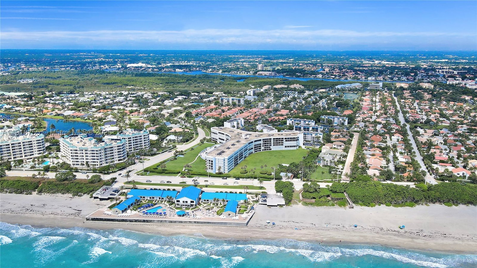 Real estate property located at 1300 Highway A1a #227, Palm Beach, Oceancrest Condo Apts, Jupiter, FL