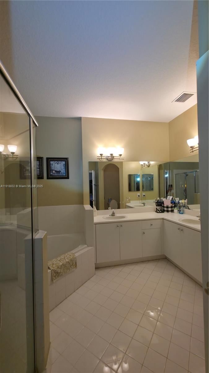 Real estate property located at 12847 133rd St, Miami-dade, Courts At Tuscany, Miami, FL
