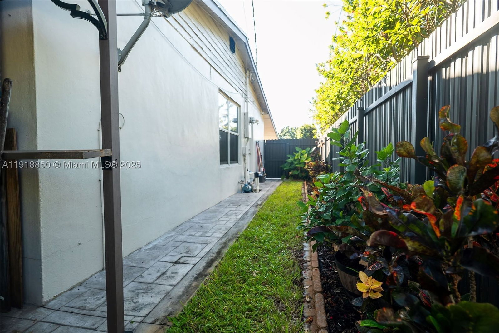 Real estate property located at 1531 182nd St, Miami-dade, Scott Lake Manor Sec 4, Miami Gardens, FL