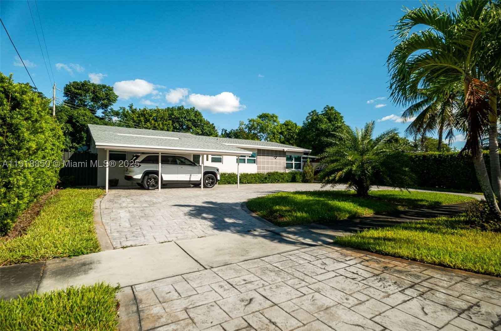 Real estate property located at 1531 182nd St, Miami-dade, Scott Lake Manor Sec 4, Miami Gardens, FL