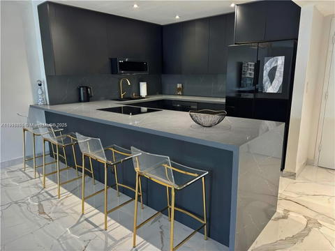 Real estate property located at 3800 Ocean Dr #1115, Broward, Hallmark Of Hollywood Con, Hollywood, FL
