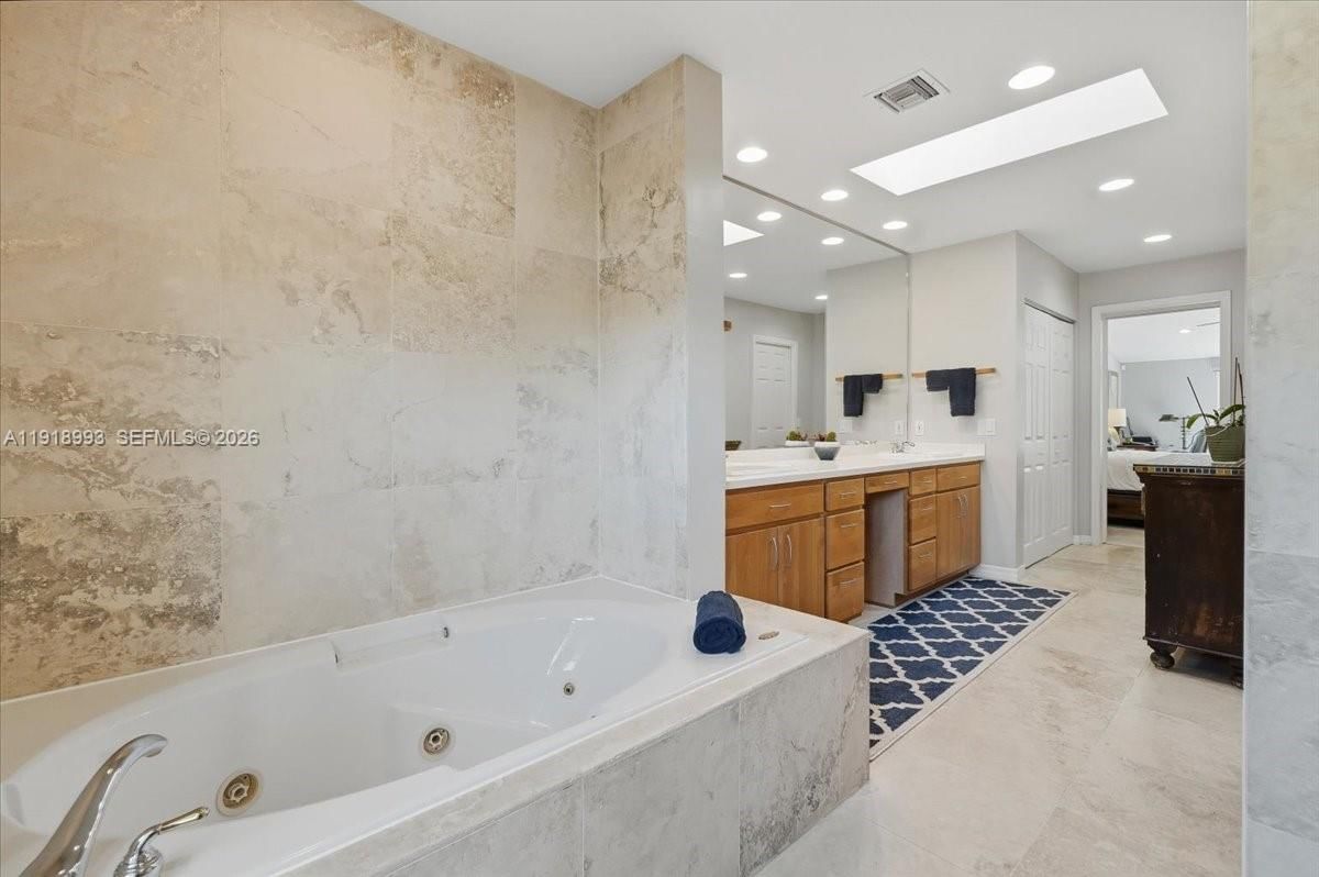 Real estate property located at 2662 3rd St, Broward, Harbor Village Sec, Pompano Beach, FL