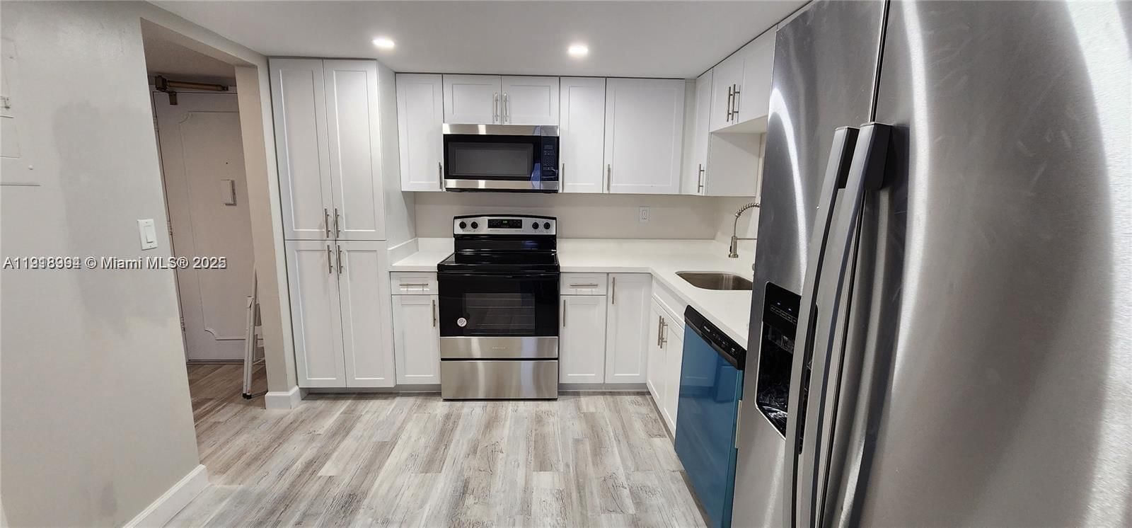 Real estate property located at 18021 Biscayne Blvd #903, Miami-dade, Del Prado Marina, Aventura, FL
