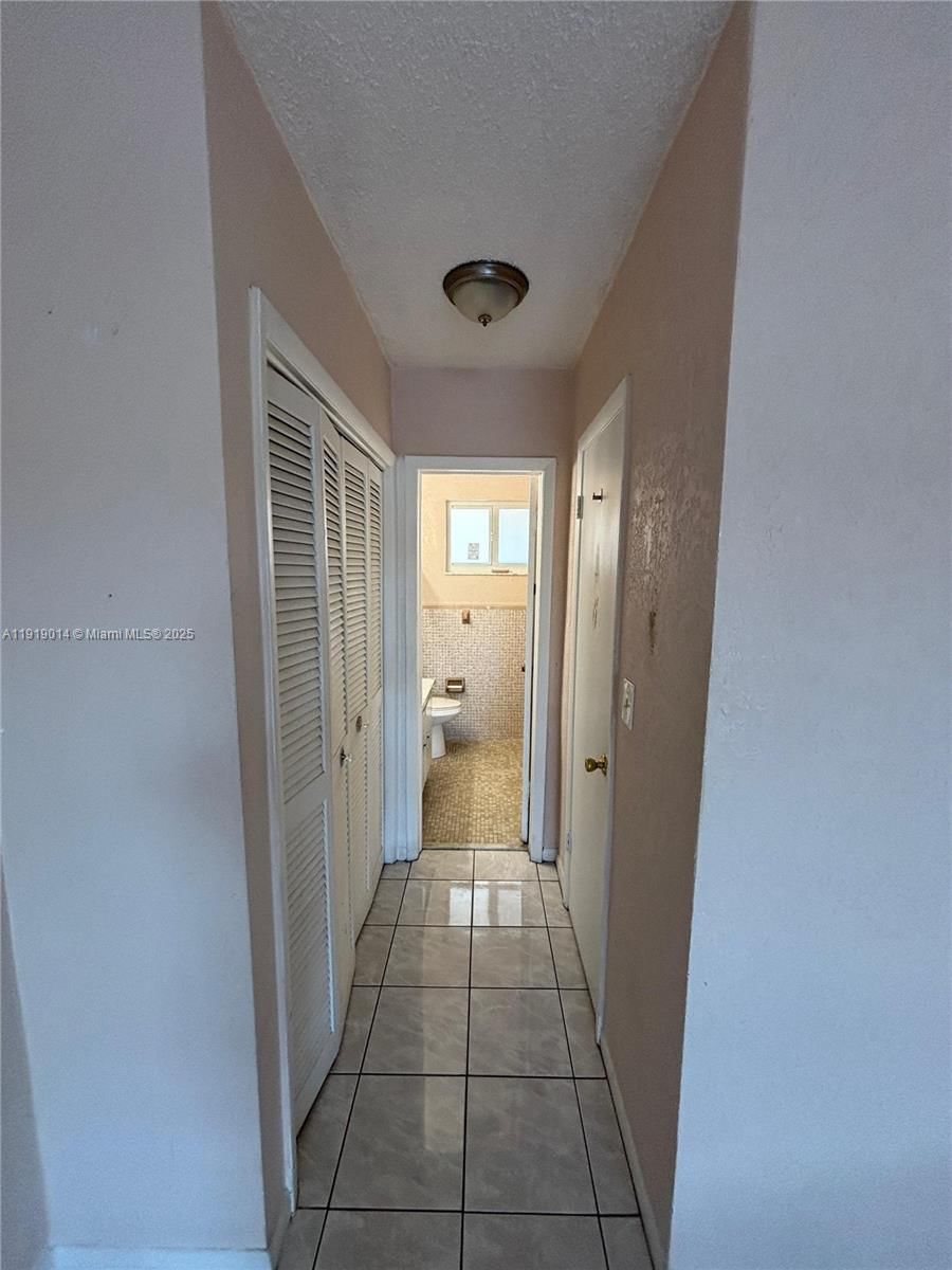 Real estate property located at 19255 2nd Ave #2218, Miami-dade, Star Lake North Nautilus, Miami, FL