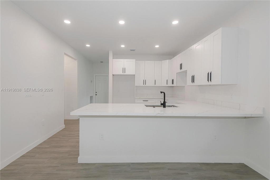 Real estate property located at 745 36th St, Broward, Oakland Park Second Add, Oakland Park, FL