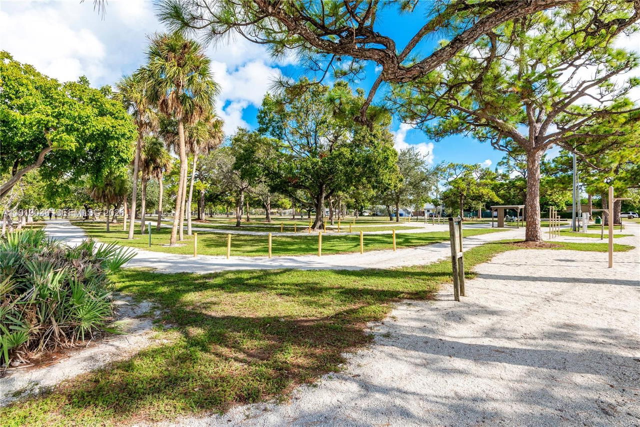 Real estate property located at 745 36th St, Broward, Oakland Park Second Add, Oakland Park, FL