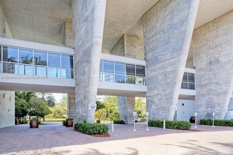 Real estate property located at 1500 Bay Rd #932S, Miami-dade, Flamingo South Beach I Co, Miami Beach, FL