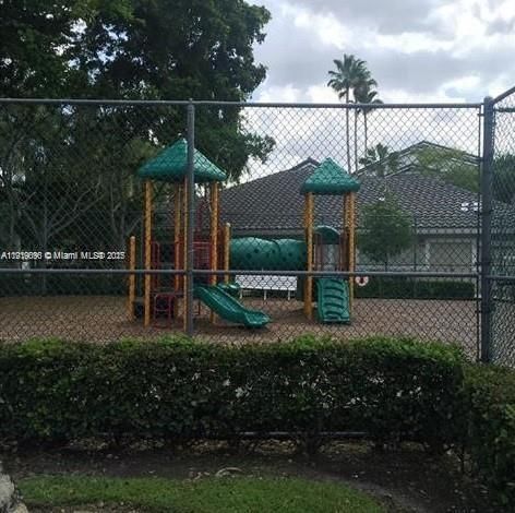 Real estate property located at 11205 Atlantic Blvd #203, Broward, Atlantic Springs Condo, Coral Springs, FL