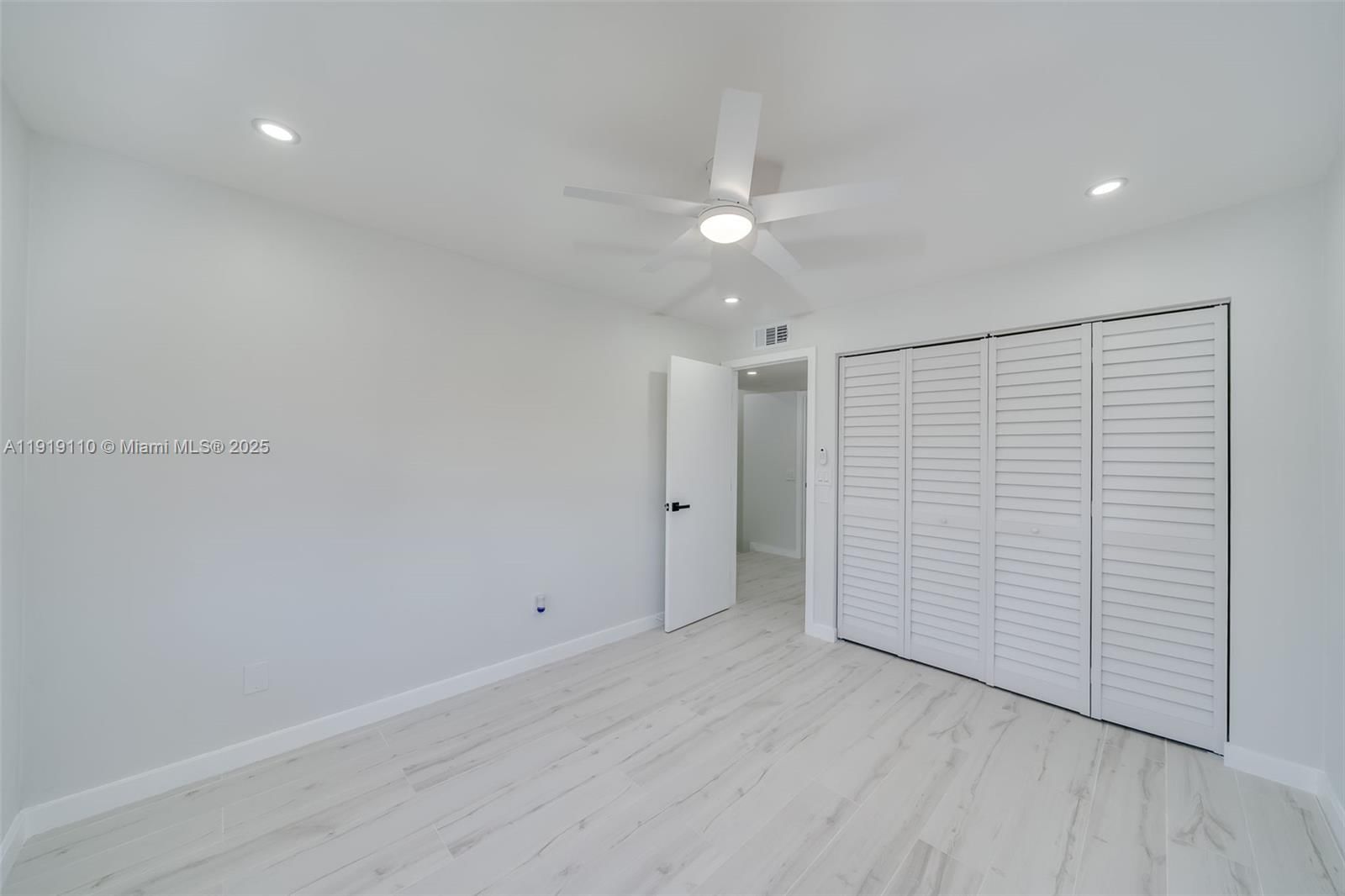 Real estate property located at 4155 66th Ter #104, Broward, Brentwood West Townhouses, Davie, FL