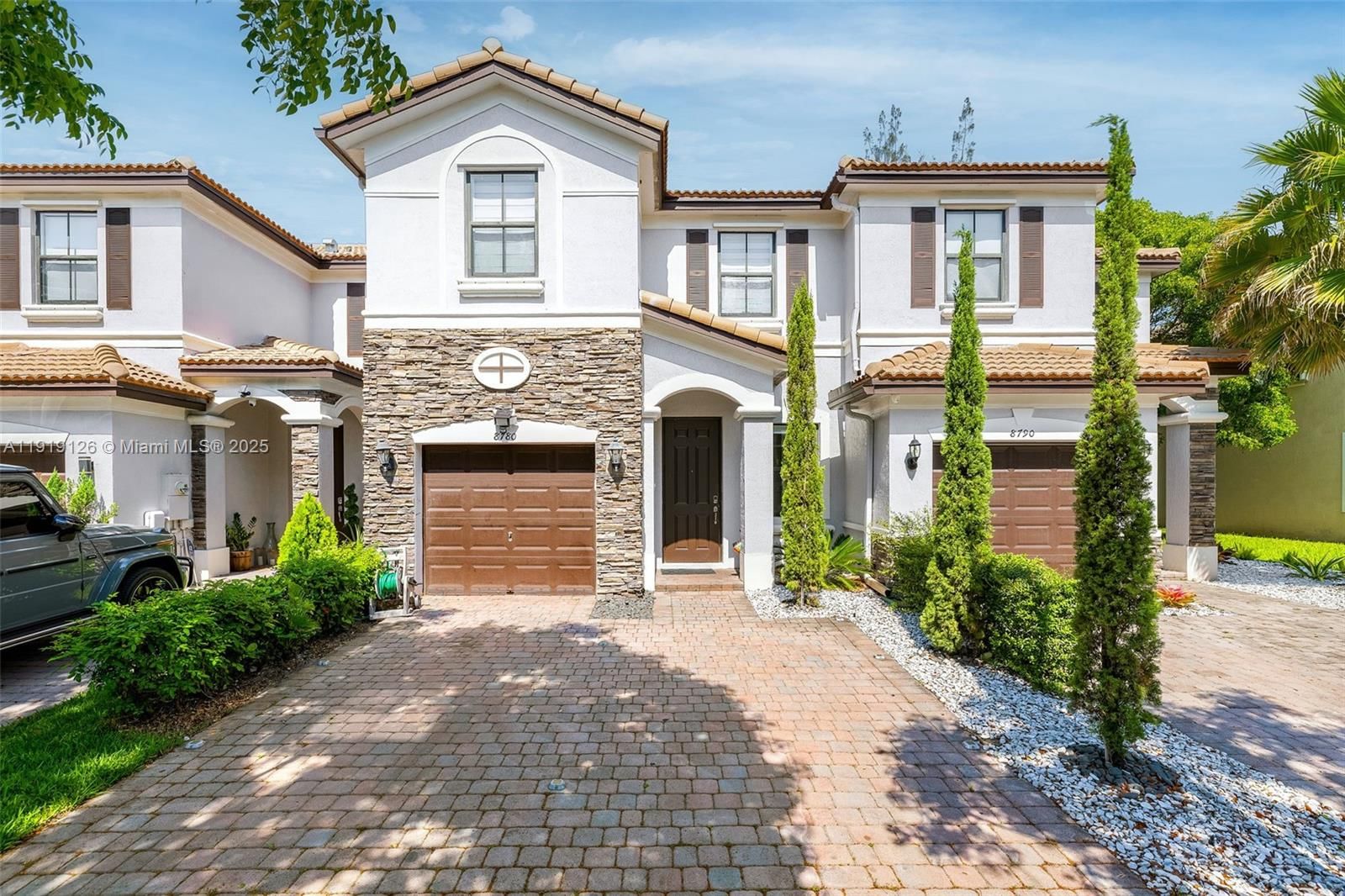 Real estate property located at 8780 116th Path, Miami-dade, St Moritz Estates, Doral, FL
