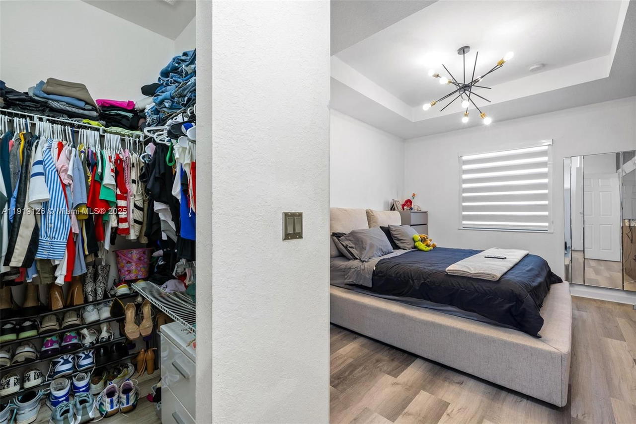 Real estate property located at 8780 116th Path, Miami-dade, St Moritz Estates, Doral, FL