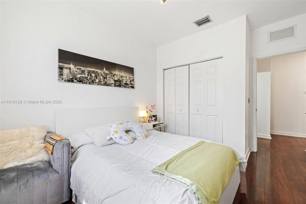 Real estate property located at 8780 116th Path, Miami-dade, St Moritz Estates, Doral, FL