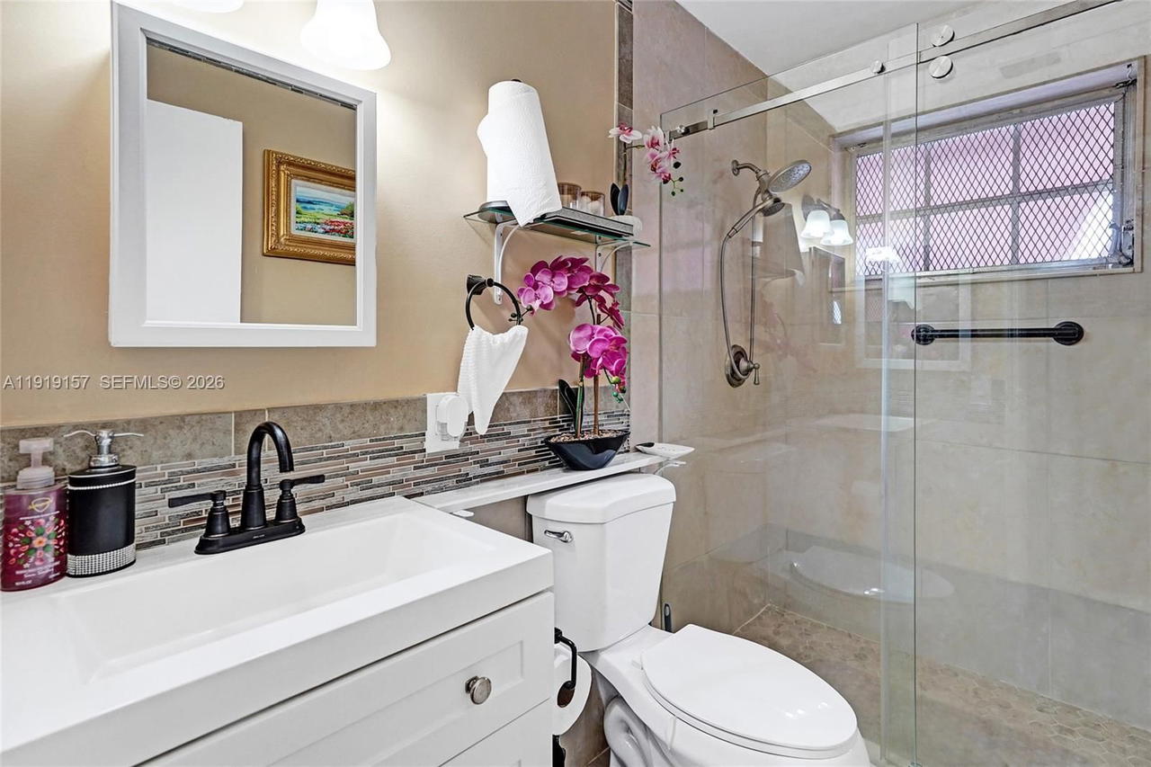 Real estate property located at 6100 15th St, Broward, Sunrise Golf Village Sec, Sunrise, FL
