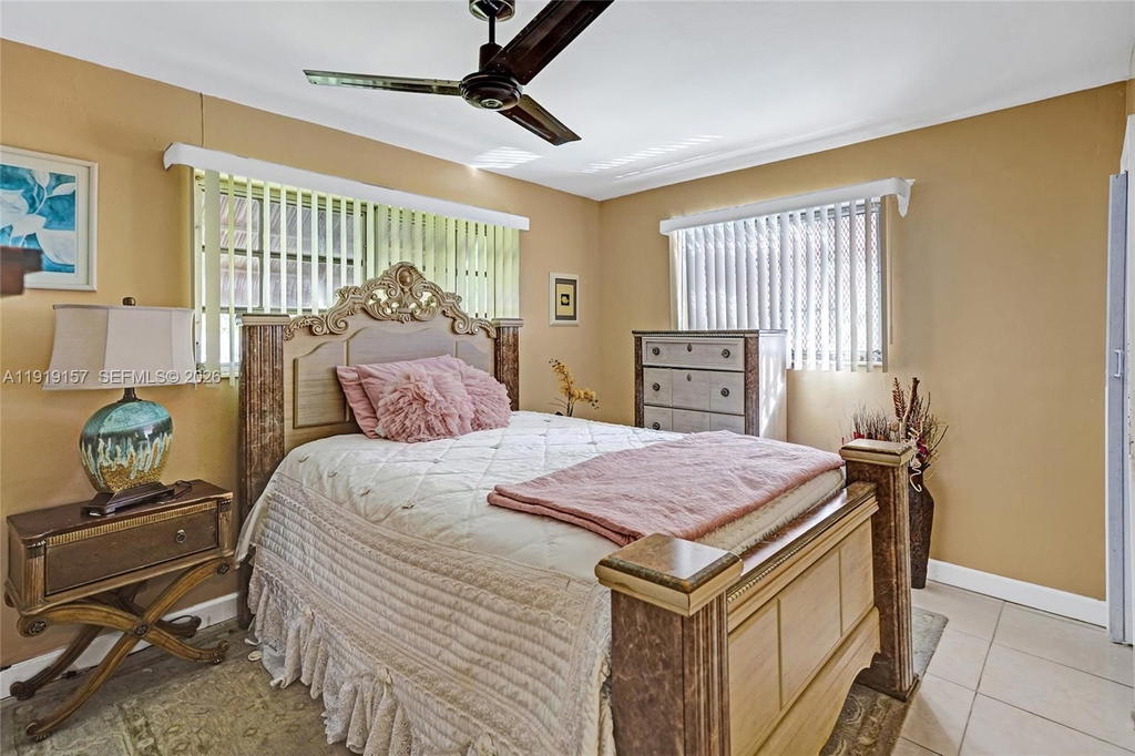 Real estate property located at 6100 15th St, Broward, Sunrise Golf Village Sec, Sunrise, FL