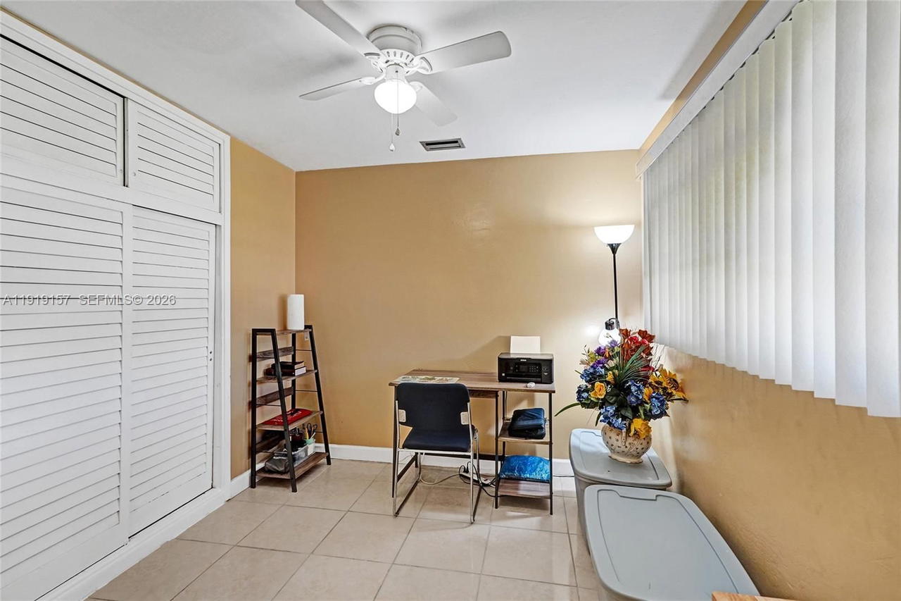 Real estate property located at 6100 15th St, Broward, Sunrise Golf Village Sec, Sunrise, FL