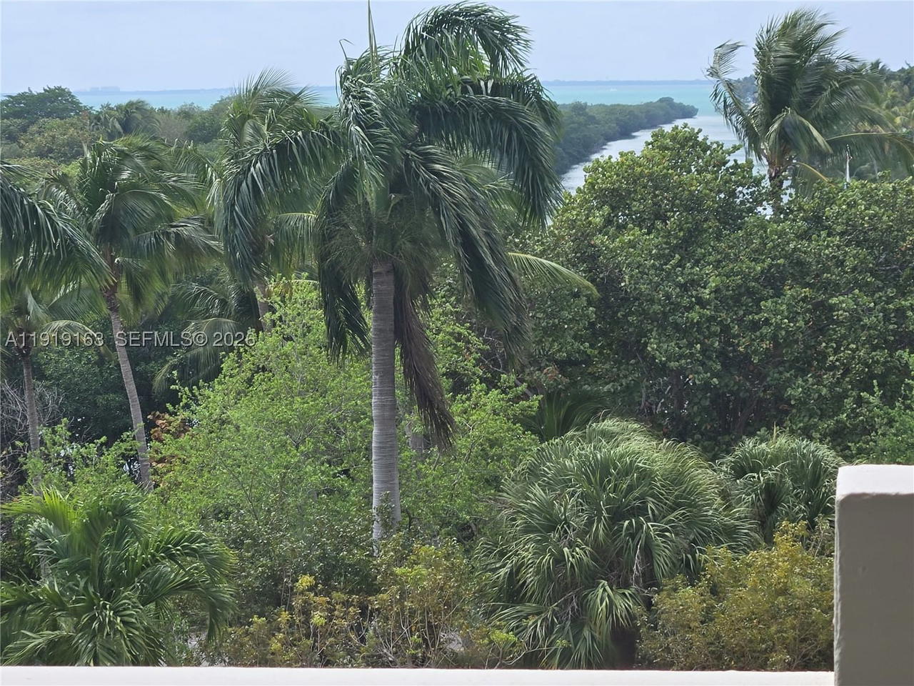 Real estate property located at 1121 Crandon Blvd D404, Miami-dade, Towers Of Key Biscayne Co, Key Biscayne, FL