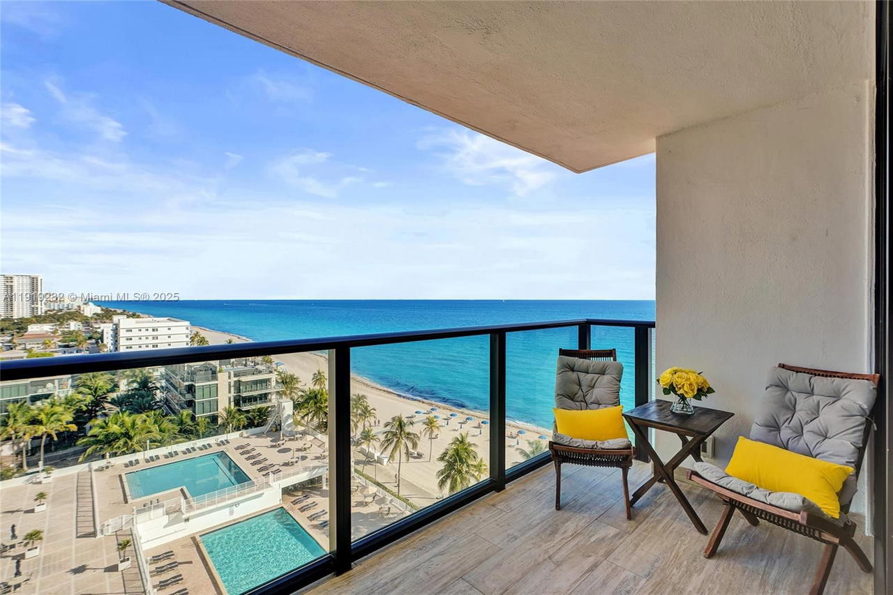 Real estate property located at 2301 Ocean Dr #1204, Broward, Catania Condo, Hollywood, FL