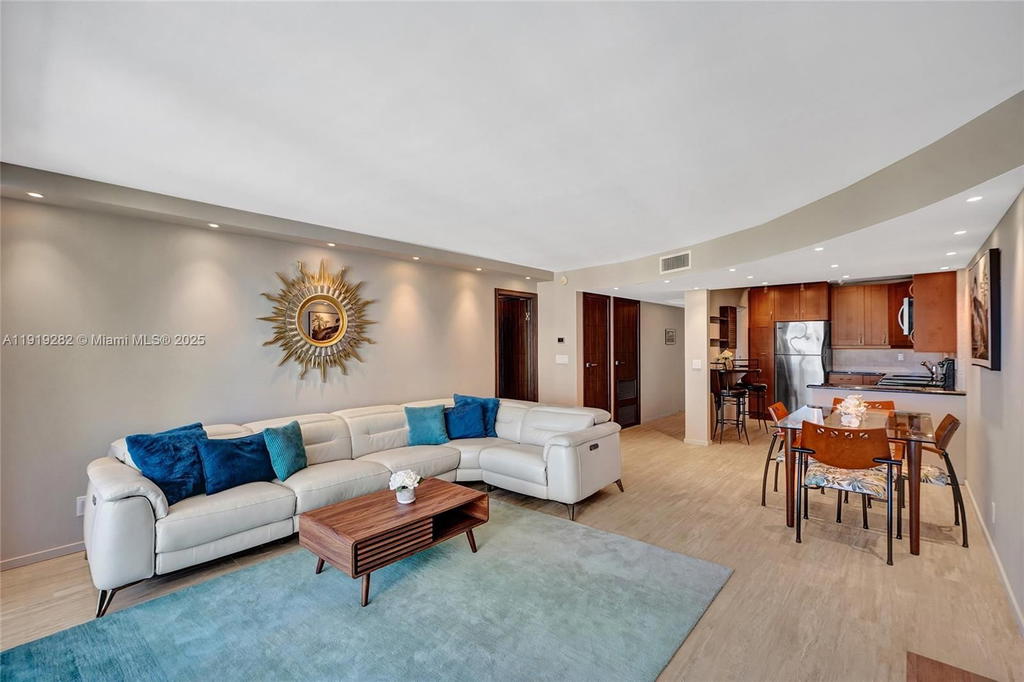 Real estate property located at 2301 Ocean Dr #1204, Broward, Catania Condo, Hollywood, FL
