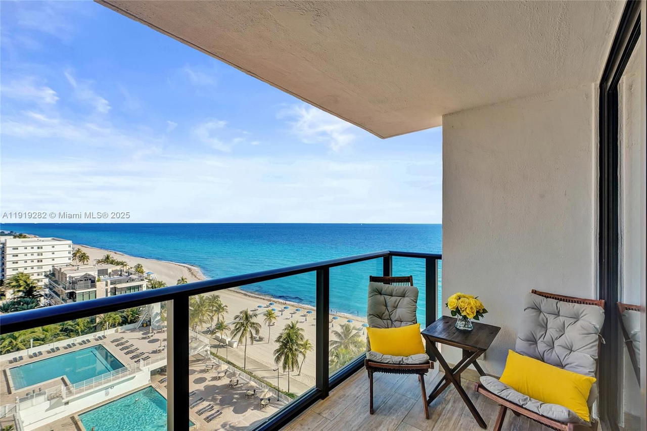 Real estate property located at 2301 Ocean Dr #1204, Broward, Catania Condo, Hollywood, FL
