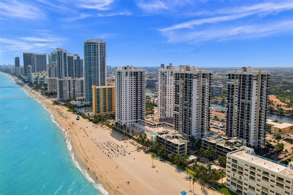 Real estate property located at 2301 Ocean Dr #1204, Broward, Catania Condo, Hollywood, FL