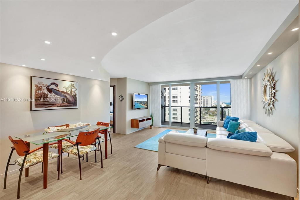 Real estate property located at 2301 Ocean Dr #1204, Broward, Catania Condo, Hollywood, FL