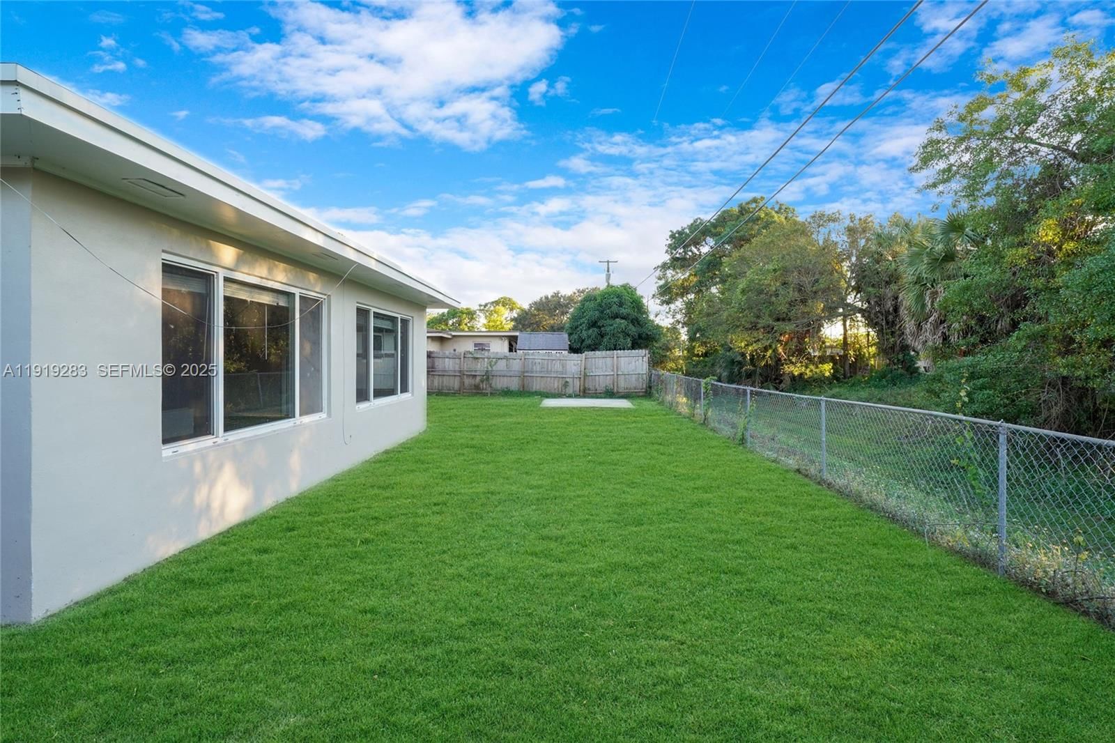 Real estate property located at 1111 39th Ave, Broward, Melrose Park Sec 7, Fort Lauderdale, FL
