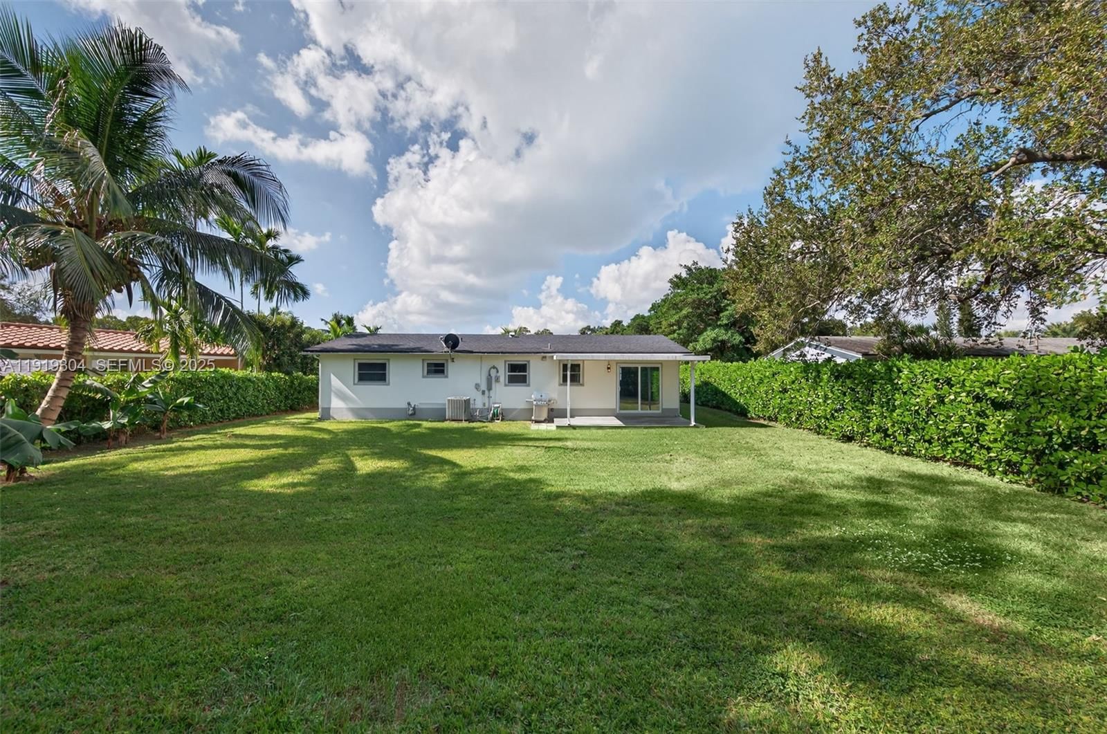 Real estate property located at 6255 62nd Ct, Miami-dade, Twin Lake Manor Sub, South Miami, FL