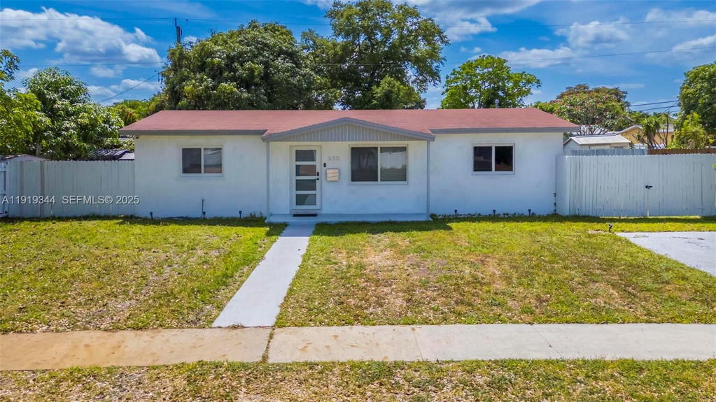 Real estate property located at 330 70th Ave, Broward, Boulevard Heights Sec 7, Hollywood, FL