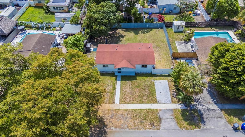 Real estate property located at 330 70th Ave, Broward, Boulevard Heights Sec 7, Hollywood, FL