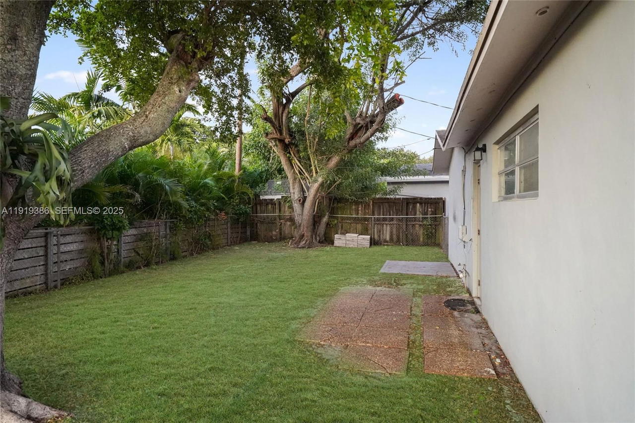 Real estate property located at 7315 Allen Dr, Broward, Boulevard Heights Sec 1, Hollywood, FL