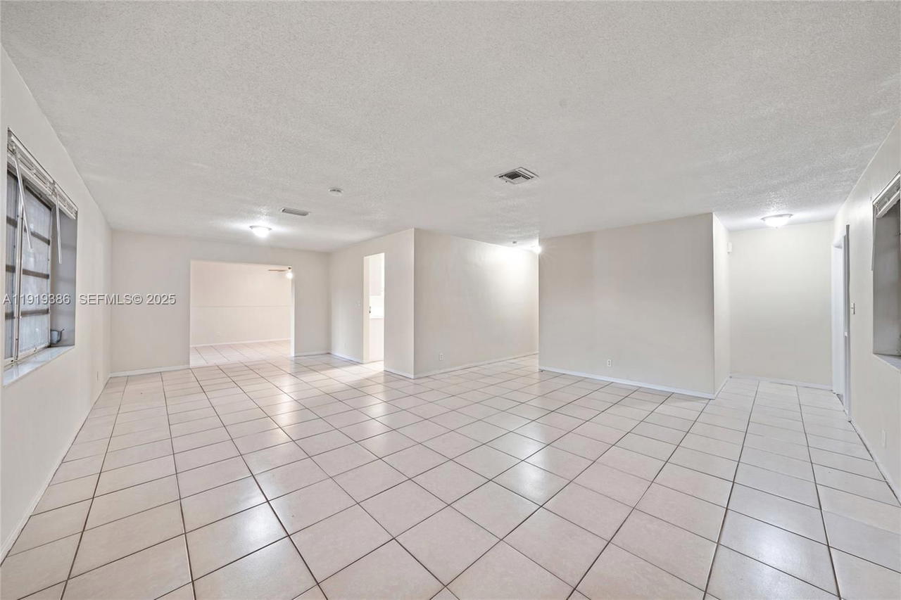 Real estate property located at 7315 Allen Dr, Broward, Boulevard Heights Sec 1, Hollywood, FL