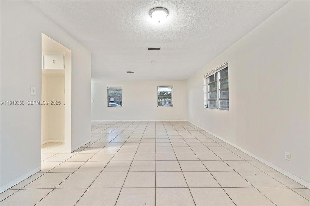 Real estate property located at 7315 Allen Dr, Broward, Boulevard Heights Sec 1, Hollywood, FL